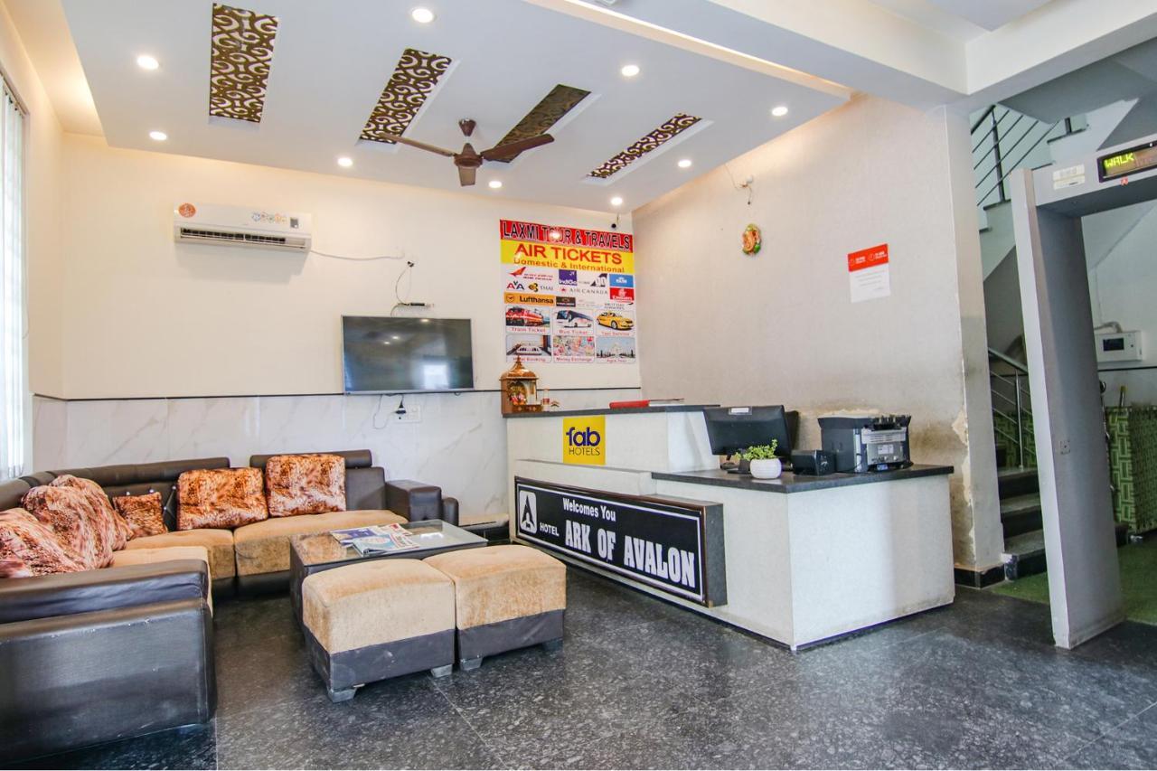 Fabhotel Airport Avalon Near Igi Airport Nueva Delhi Exterior foto